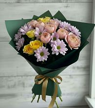 Букет цветов из:  Хризантемы и Розы в Левокумском