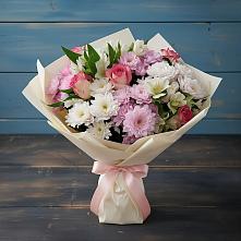 Букет цветов из:  Хризантемы, Альстромерии и Розы в Левокумском