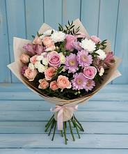 Букет цветов из:  Хризантемы, Розы и Альстромерии в Левокумском