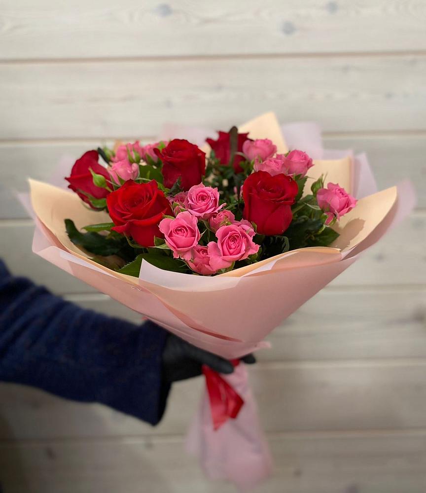 Букет цветов из: Розы в Левокумском