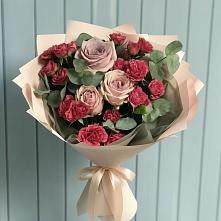 Букет цветов из:  Гвоздики и Розы в Левокумском