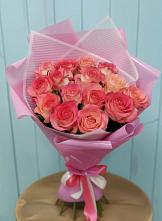 Букет 15 Розовых роз Равель в Левокумском