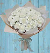 Букет цветов из:  Гвоздики в Левокумском