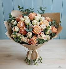 Букет цветов из:  Альстромерии и Розы #REPLACE_PRED# Левокумском